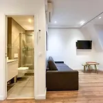 Urbanflat 211 - Large Studio For 4 In The Center Of Paris