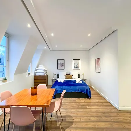 Urbanflat 211 - Large For 4 In The Center Of Apartment